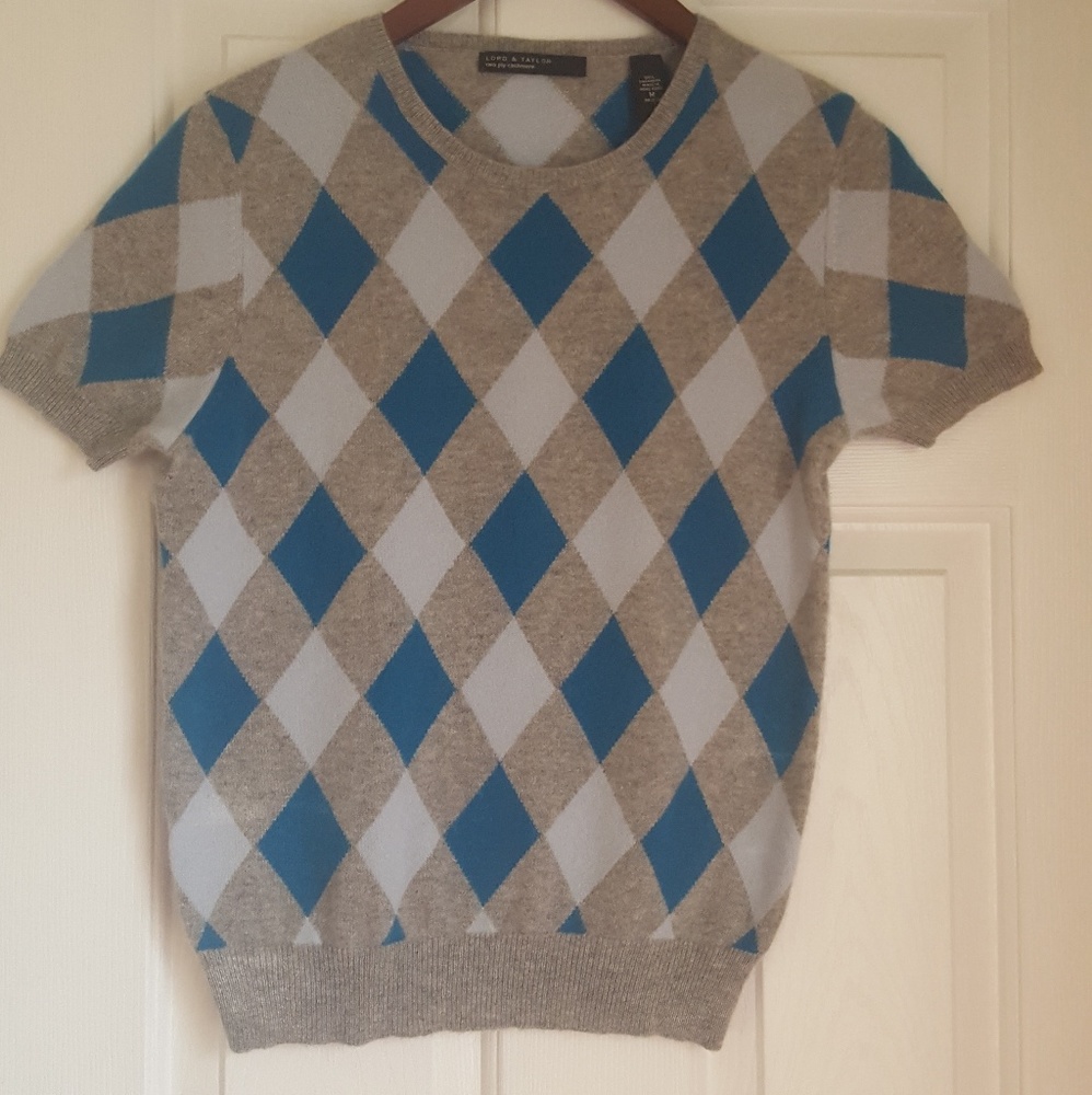 Lord & Taylor cashmere short sleeve top M